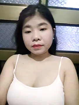 Snapshot of Ayti01 chatting on May 18, 2026, 6:29 am Ayti01 online show from May 18, 2026, 6:29 am