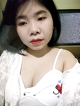 Snapshot of Ayti01 chatting on May 7, 2026, 5:44 am Ayti01 online show from May 7, 2026, 5:44 am