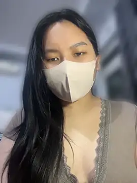 Vena22 online show from April 23, 2026, 2:40 pm