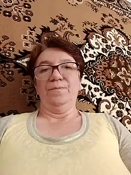 Snapshot of KetQueen101 chatting on May 14, 2026, 8:11 am KetQueen101 online show from May 14, 2026, 8:11 am
