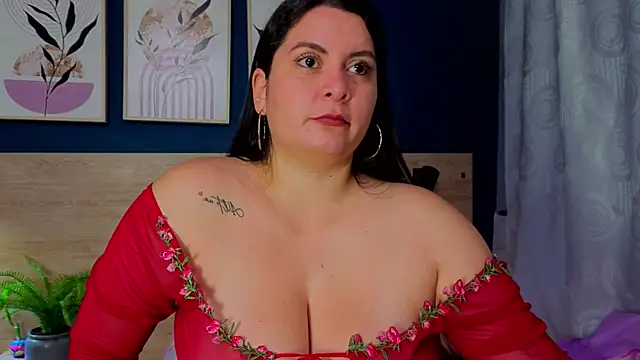 Snapshot of RachelCarlton chatting on May 13, 2026, 11:50 am RachelCarlton online show from May 13, 2026, 11:50 am
