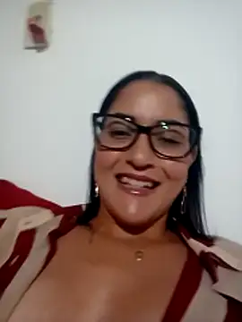 Snapshot of anita0123 chatting on May 9, 2026, 10:35 pm anita0123 online show from May 9, 2026, 10:35 pm