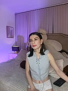 Snapshot of mariana__thompson chatting on May 15, 2026, 2:20 am mariana thompson online show from May 15, 2026, 2:20 am
