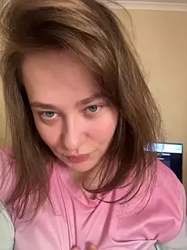 BettyRussian online show from May 12, 2026, 1:50 pm