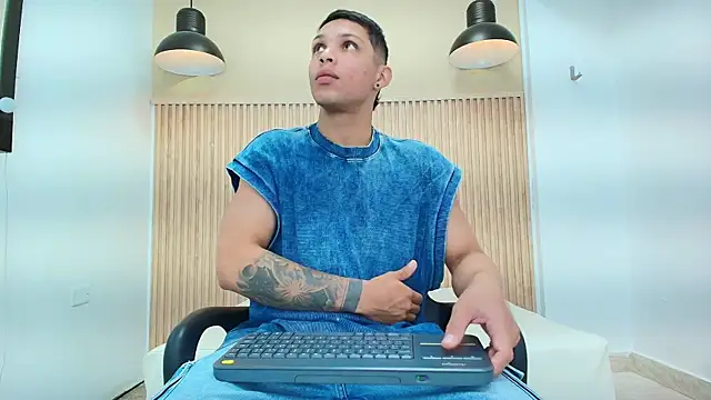 Brandon Mercuri online show from May 4, 2026, 12:52 pm