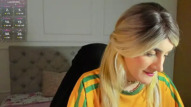 Snapshot of Jessica_lisbon chatting on June 2, 2026, 5:13 pm Jessica lisbon online show from June 2, 2026, 5:13 pm