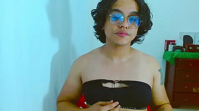 Diane exotic online show from July 7, 2026, 3:20 am