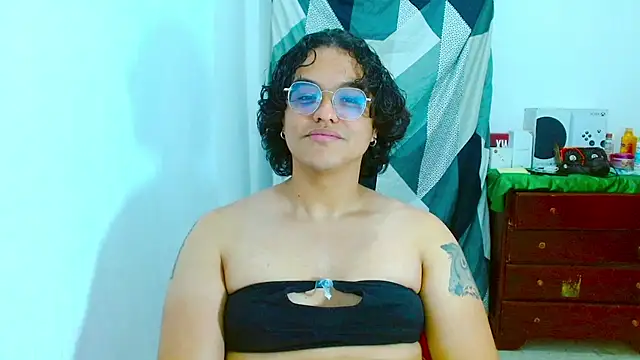 Diane exotic online show from July 20, 2026, 10:12 pm