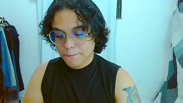 Diane exotic online show from July 26, 2026, 12:17 am