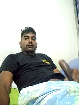 Joeyy2334 online show from April 24, 2026, 10:56 pm