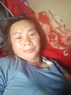 Snapshot of Lella_01 chatting on June 18, 2026, 3:17 pm Lella 01 online show from June 18, 2026, 3:17 pm