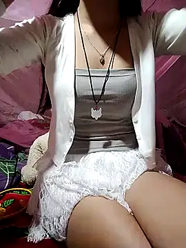 Snapshot of candy_bobo chatting on May 13, 2026, 1:34 am candy bobo online show from May 13, 2026, 1:34 am