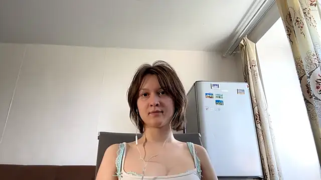 MalvinaGreif online show from May 6, 2026, 5:11 am