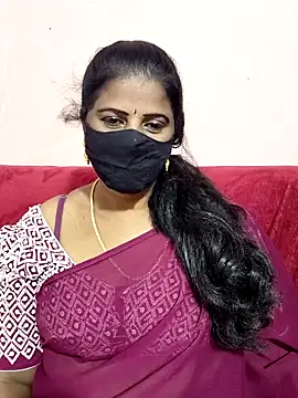 Snapshot of Sunitha-tamilponu chatting on May 7, 2026, 6:00 pm Sunitha-tamilponu online show from May 7, 2026, 6:00 pm