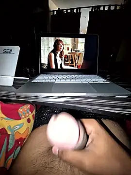 Snapshot of hornyflex_ledger chatting on May 3, 2026, 10:20 am hornyflex ledger online show from May 3, 2026, 10:20 am