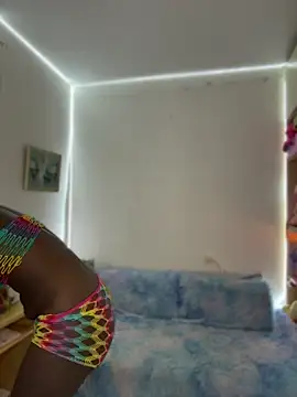 Snapshot of SpicySweetie chatting on May 5, 2026, 10:24 pm SpicySweetie online show from May 5, 2026, 10:24 pm