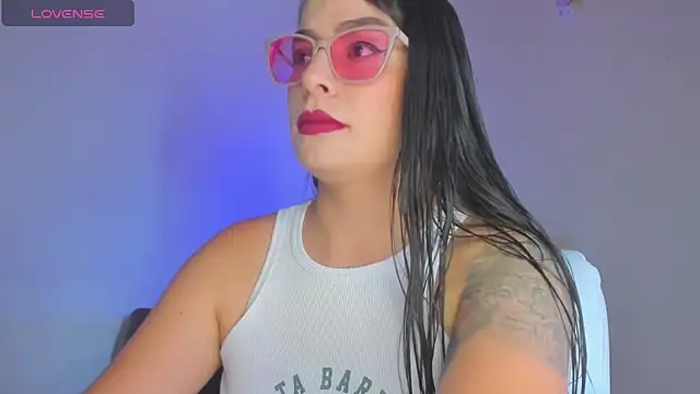 Paula Jess  online show from May 12, 2026, 3:29 pm