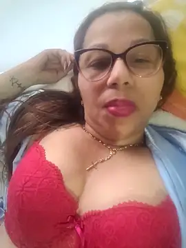 Ladymilf12 online show from May 6, 2026, 6:23 pm