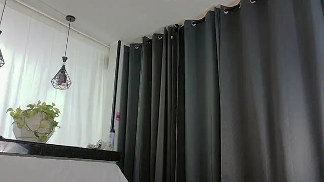 Snapshot of sexx_goddess chatting on June 18, 2026, 12:43 pm sexx goddess online show from June 18, 2026, 12:43 pm