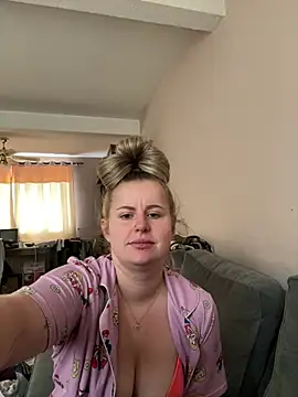 taylor-b online show from July 15, 2026, 10:44 am