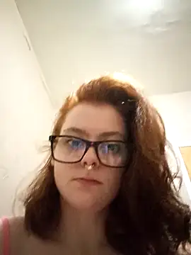 lolarae xx online show from April 29, 2026, 4:05 am