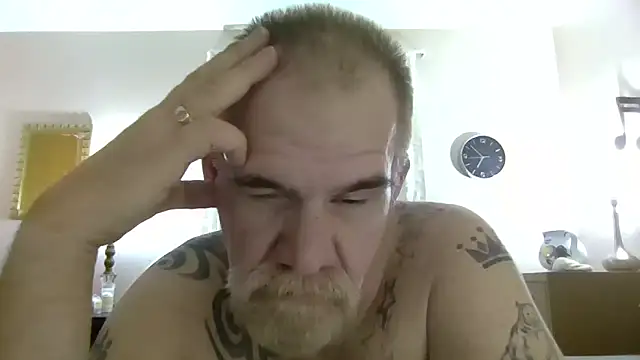 Caesar Baxter online show from April 28, 2026, 10:52 am