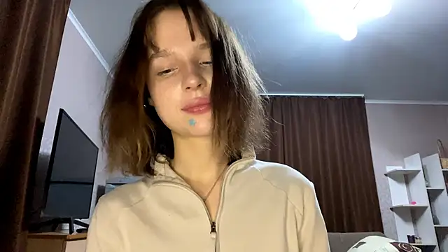 asunasue online show from April 27, 2026, 11:36 pm