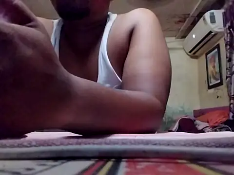 Mricecreeam online show from April 28, 2026, 8:46 pm