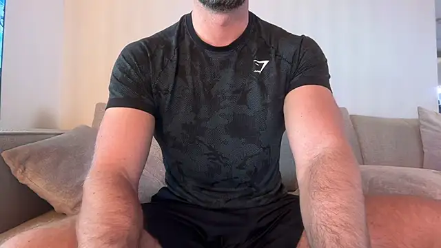 gymshrk online show from May 5, 2026, 5:21 am