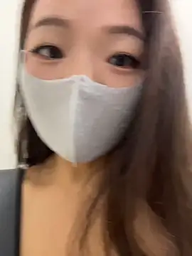 xiaochengzi505 online show from July 25, 2026, 1:57 am