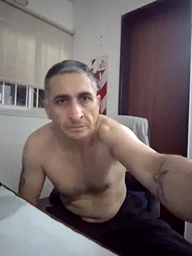 Snapshot of Alejandro83bsf chatting on June 13, 2026, 10:13 am Alejandro83bsf online show from June 13, 2026, 10:13 am