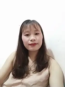 Snapshot of -Natina- chatting on June 10, 2026, 2:40 pm -Natina- online show from June 10, 2026, 2:40 pm