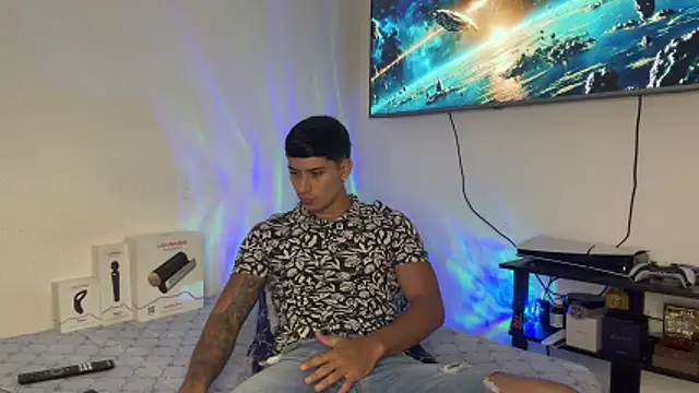 SexxxySquirterStev777 online show from May 8, 2026, 1:59 pm