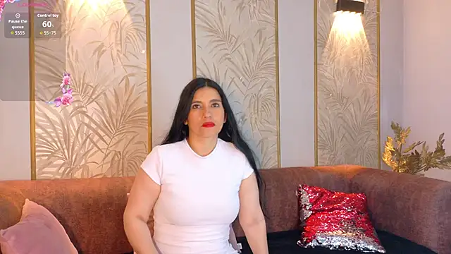 Dalila 5 online show from June 20, 2026, 7:19 pm