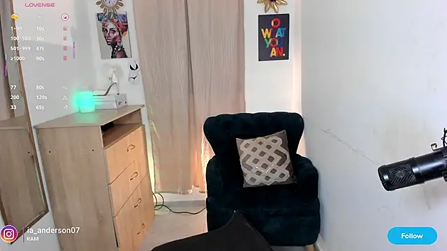 alessia anderson online show from March 18, 2025, 4:51 am