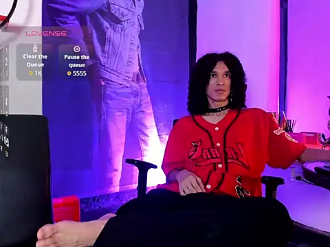 anddy hugecock online show from June 24, 2026, 1:43 pm