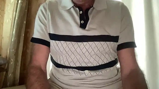henrybull007 online show from June 4, 2026, 11:04 am