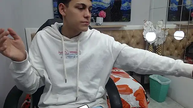 Ethanx18  online show from May 16, 2026, 4:11 am