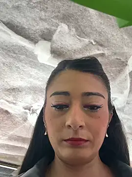 IsabellaMariet online show from July 13, 2026, 2:49 pm