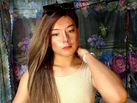 Snapshot of Andrea_lopezxxx chatting on April 29, 2026, 2:49 am Andrea lopezxxx online show from April 29, 2026, 2:49 am