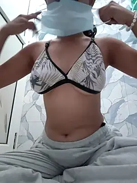 Snapshot of sassyygurl chatting on May 10, 2026, 11:25 am sassyygurl online show from May 10, 2026, 11:25 am