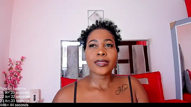Snapshot of EmilyRooa1 chatting on June 1, 2026, 6:07 pm EmilyRooa1 online show from June 1, 2026, 6:07 pm
