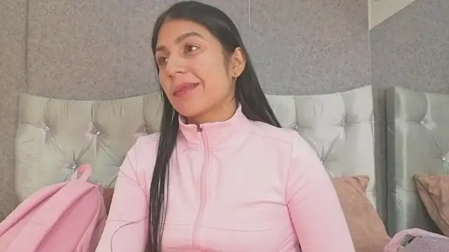 VictoriaaLopez online show from July 24, 2026, 1:07 pm