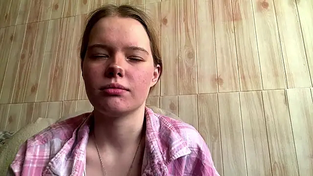 Snapshot of Malinwitch chatting on May 30, 2026, 11:49 am Malinwitch online show from May 30, 2026, 11:49 am