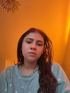 EmilyCxx online show from August 6, 2026, 11:11 pm