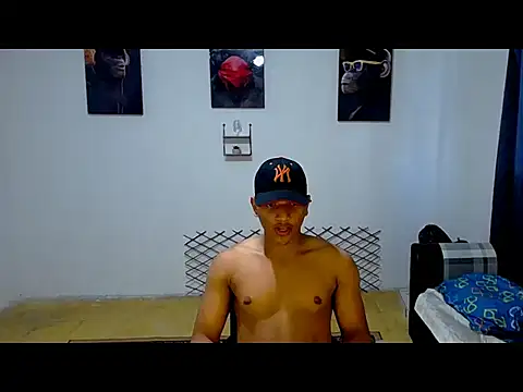 Ian Arcia online show from May 19, 2026, 9:33 pm