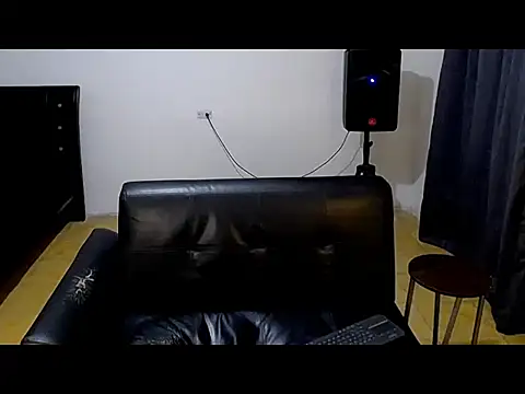 Ian Arcia online show from May 15, 2026, 10:52 pm