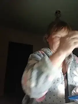 MikkiLove777 online show from May 14, 2026, 9:01 pm