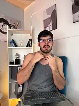 Snapshot of DomBoy_ chatting on June 26, 2026, 8:03 pm DomBoy online show from June 26, 2026, 8:03 pm