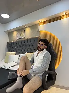 Snapshot of DomBoy_ chatting on May 23, 2026, 8:19 pm DomBoy online show from May 23, 2026, 8:19 pm